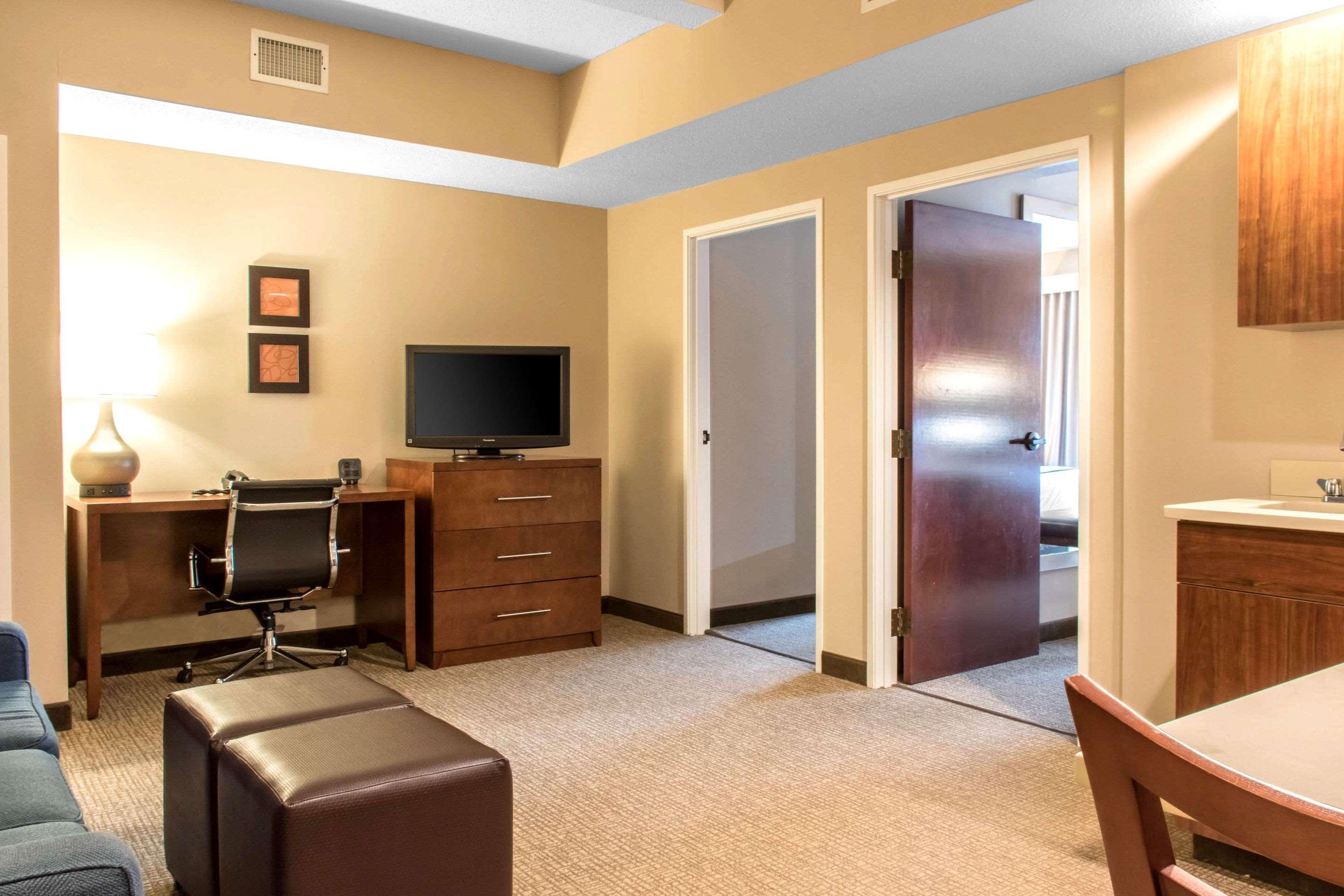 Comfort Near Montage Mountain Hotel 3*